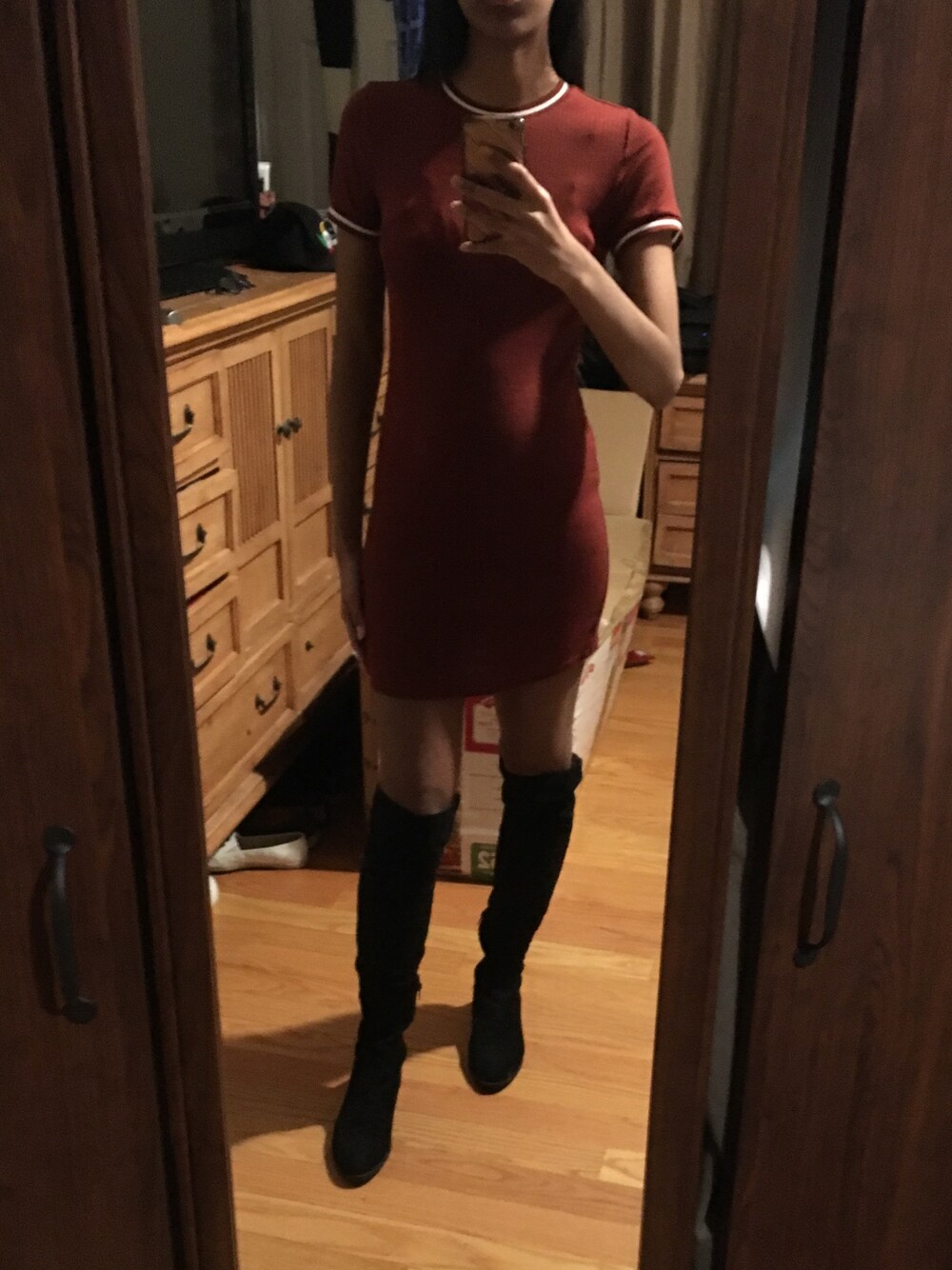 「thanksgiving、fall」｜「FOREVER 21のアイテム（シャツワンピース、ブラウン系）」を使った、Ali 🇺🇸🇩🇴🇨🇳🎼🍫さん（レディース・180cm）の秋コーディネートの1枚目の写真
