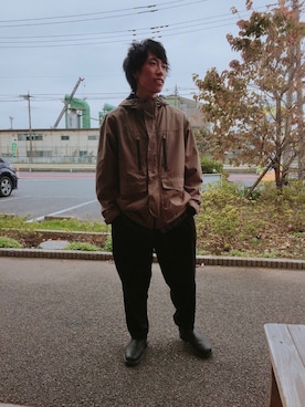 「niko and...（ニコアンド）のアイテム（マウンテンパーカー）」を使った、RAICHEさん（メンズ・168cm）の秋コーディネート