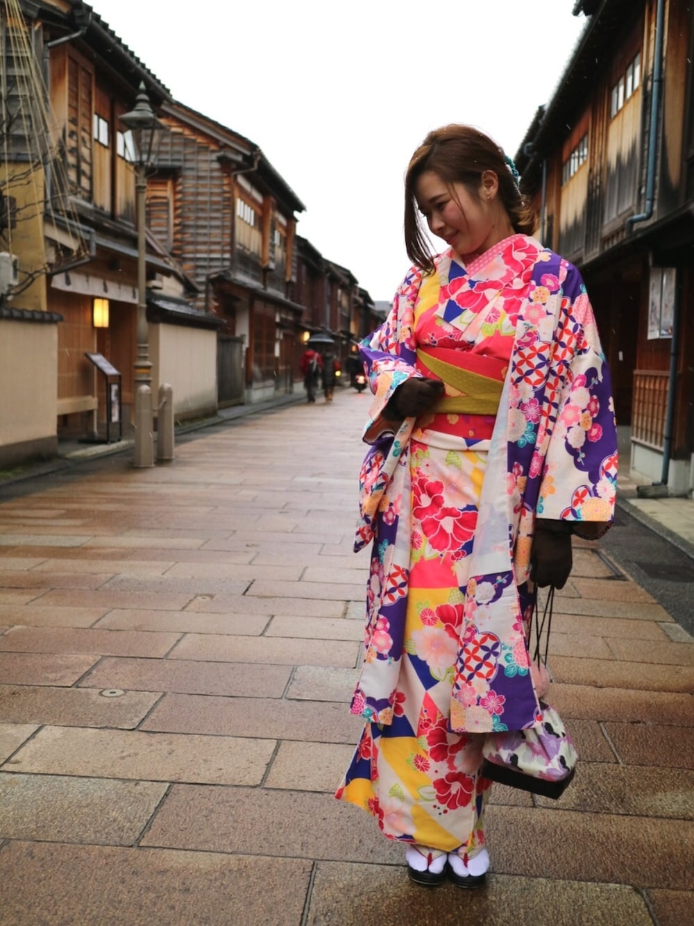 「着物、金沢、旅行、花柄、レトロ、アンティーク、青」｜「kimonoのアイテム（浴衣、パープル系）」を使った、yuka.c5さん（レディース・159cm）の冬コーディネートの1枚目の写真