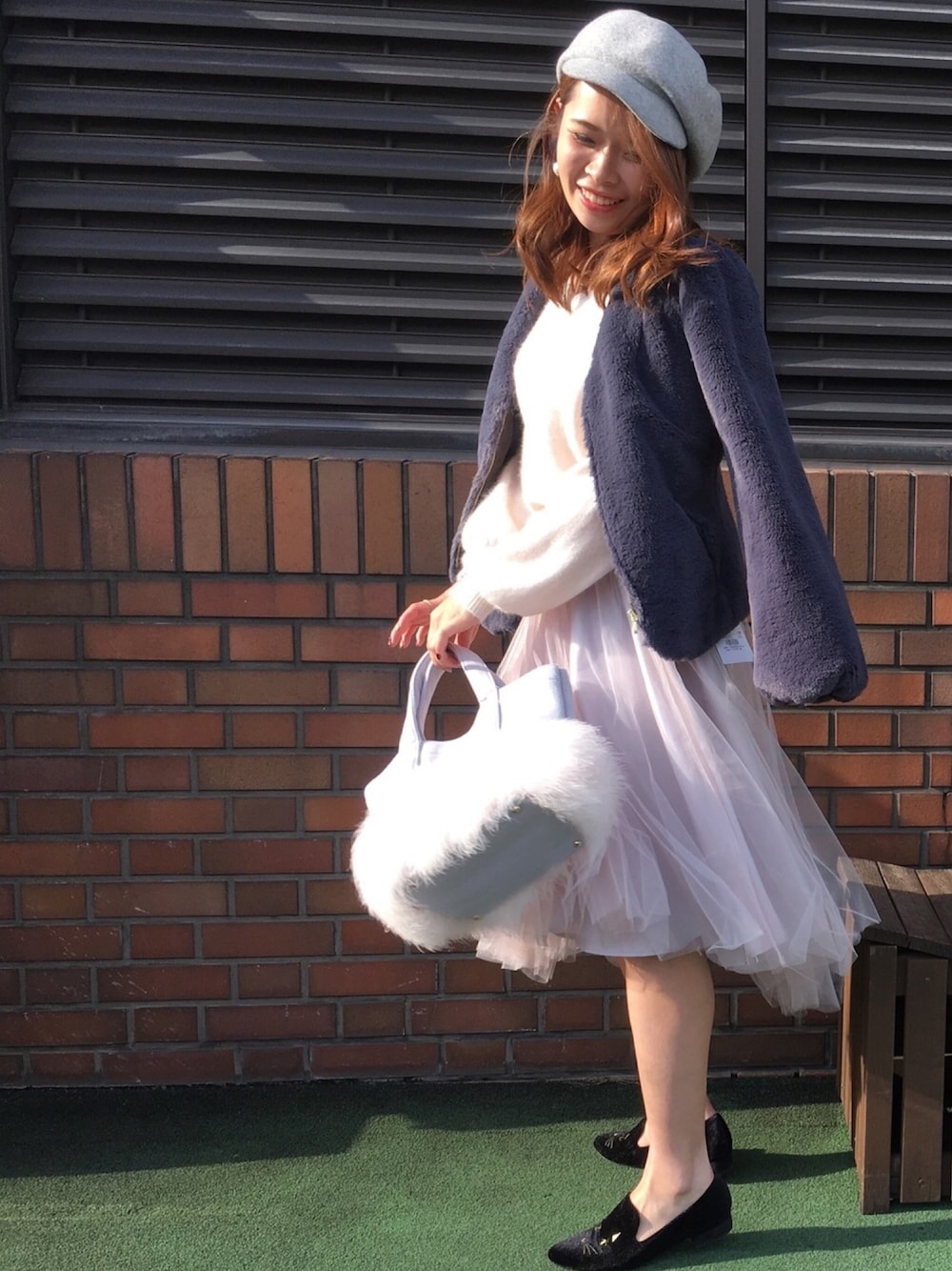 【在庫有】 WILLSELECTION（ウィルセレクション）の「ベロア刺繍スリッポン 靴