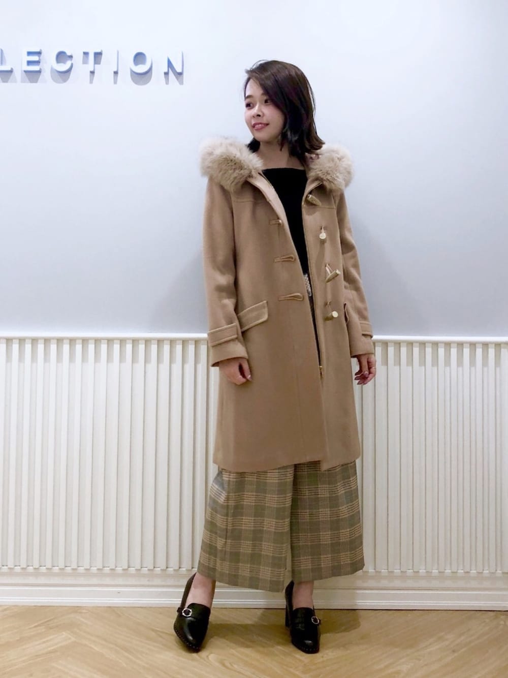 「ウィルセレクション、willselection、ウィルガール、カジュアルコーデ、ワイドパンツ、チェックパンツ、ダッフルコート、ローファー、パンツスタイル」｜「RANDAの【セール対象外】カシメレースアップシューズ（ドレスシューズ、ブラック系）」を使った、yuka.c5さん（レディース・159cm）の秋コーディネートの1枚目の写真