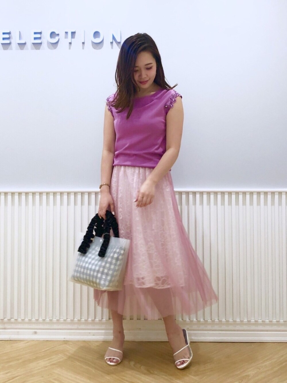 「ウィルセレクション、ウィルガール、willselection、シンプル、チュールスカート、パープル、ピンク、PVC、pvcバッグ、ピンクコーデ」｜「WILLSELECTIONのアイテム（サンダル、ホワイト系）」を使った、yuka.c5さん（レディース・159cm）の夏コーディネートの1枚目の写真