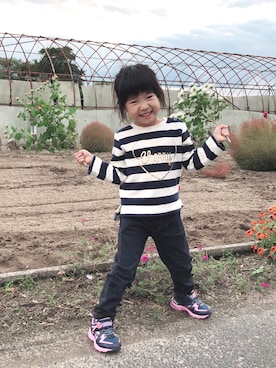 「Moujonjon（ムージョンジョン）のアイテム（オールインワン・サロペット）」を使った、ayaさん（キッズ・90cm）の秋コーディネート