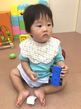 「niiu（ニウ）のアイテム」を使った、しぴさん（キッズ・70cm）の秋コーディネート