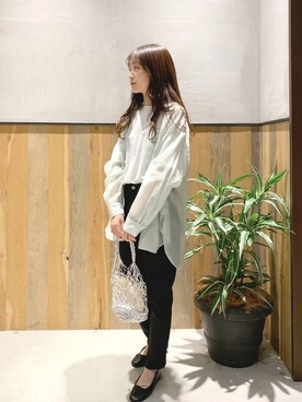「RAGEBLUE（レイジブルー）のアイテム（かごバッグ）」を使った、ryeongrさん（レディース・155cm）の春コーディネート