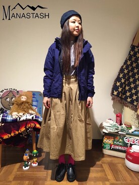 「MANASTASH（マナスタッシュ）のアイテム（マウンテンパーカー）」を使った、もぎさん（レディース・153cm）の春コーディネート