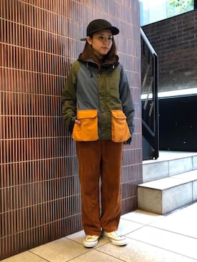 「MANASTASH（マナスタッシュ）のアイテム（マウンテンパーカー）」を使った、もぎさん（レディース・153cm）の秋コーディネート