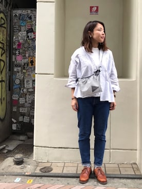 ドレスシューズを使った サコッシュ のレディース人気ファッションコーディネート ユーザー ショップスタッフ Wear