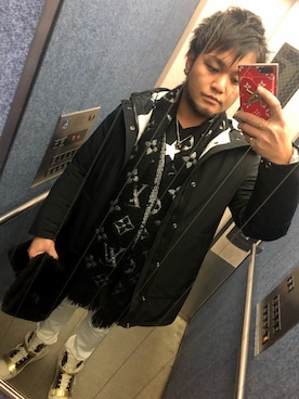 「LouisVuitton」｜「アイテム（ダウンジャケット/コート）」を使った、牧野 真之さん（メンズ・170cm）の冬コーディネート