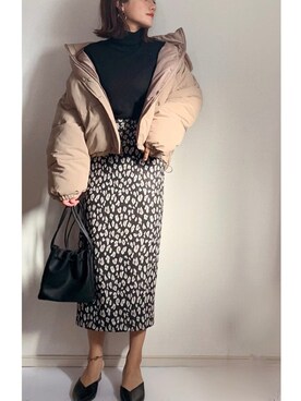 chi__ka❤︎さんの「レオパード柄カットジャガードロングタイトスカート」を使ったコーディネート