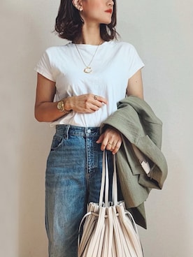 「ハイウエストストレートジーンズ」｜chi__ka❤︎さん（レディース・161cm）の春コーディネート