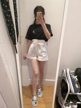 Jess Charonさんのコーディネート