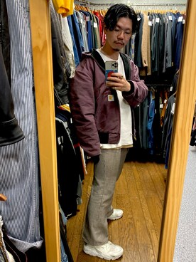 「Lee（リー）のアイテム（スラックス）」を使った、sakuさん（メンズ・170cm）の秋コーディネート