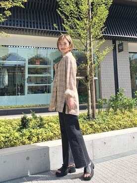 「kastane_ootd」｜「アイテム（サロペット/オーバーオール）」を使った、なんぼ みなみさん（レディース・165cm）の春コーディネート