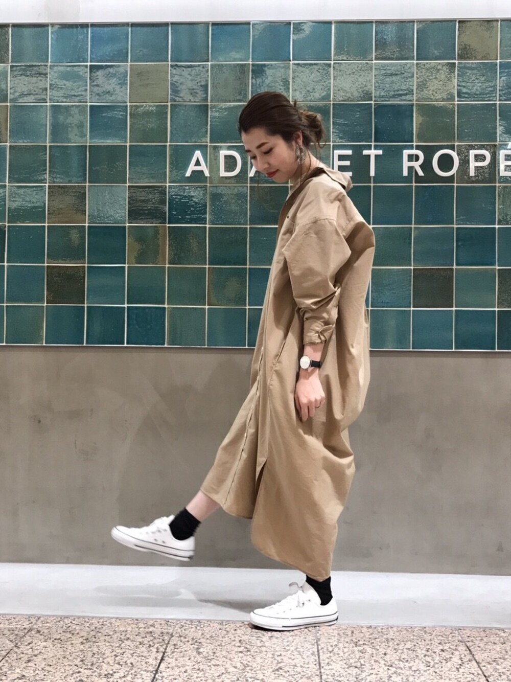 「TICCA、Cluse、スニーカーコーデ、ONE-PIECE、Adam et Rope'」｜「CONVERSEのアイテム（スニーカー、ホワイト系）」を使った、SAKIさん（レディース・154cm）の冬コーディネートの1枚目の写真