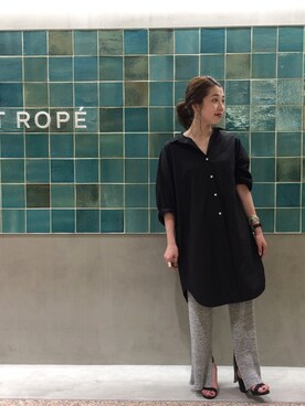 「ADAM ET ROPE'（アダムエロペ）のアイテム（シャツワンピース）」を使った、SAKIさん（レディース・154cm）の夏コーディネート
