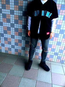 「シュプリーム」｜「アイテム（その他トップス）」を使った、こうきさん（メンズ・172cm）の春コーディネート