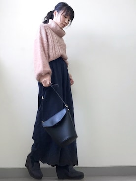 「ピンク×ネイビー」｜「アイテム（ブーティ）」を使った、おこめさん（レディース・155cm）の秋コーディネート