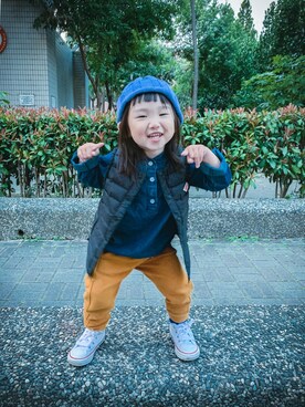 「アイテム（ダウンベスト、ホワイト系）」を使った、poisonweiさん（キッズ・90cm）の冬コーディネート