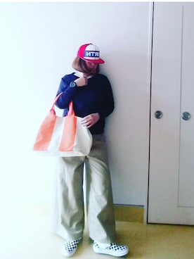 「BURTON（バートン）のアイテム（キャップ）」を使った、nさん（レディース・157cm）の冬コーディネート