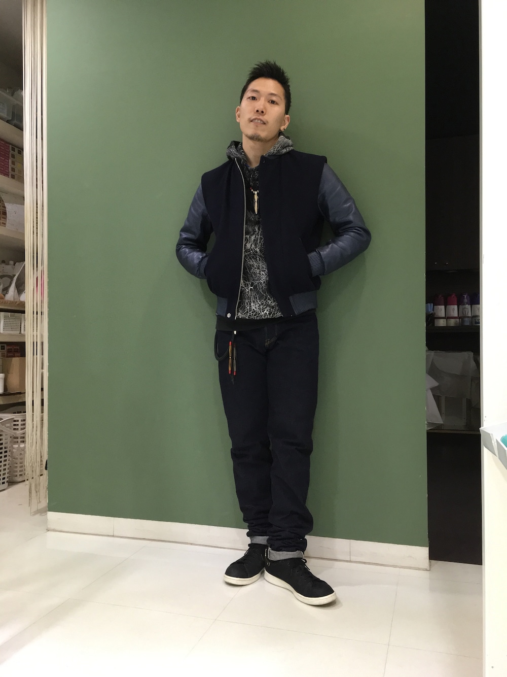 ジョンローレンスサリバン スタジャン 試着のみ JOHN LAWRENCE SULLIVANのスタジャンを使った人気ファッション