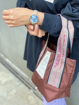 「シアタープロダクツ(THEATRE PRODUCTS)」｜「アイテム（アナログ腕時計）」を使った、Dailyrusset ECさん（レディース・161cm）の冬コーディネート