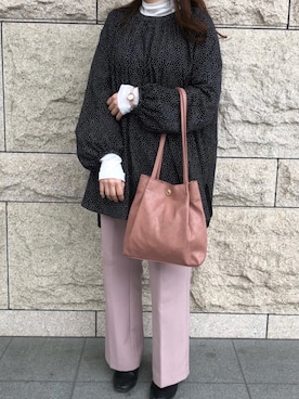 「アイテム（アナログ腕時計、ピンク系）」を使った、Dailyrusset ECさん（レディース・147cm）の春コーディネート