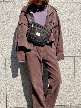 「ブラウンコーデ」｜「アイテム（ボディバッグ/ウエストポーチ）」を使った、Dailyrusset ECさん（レディース・156cm）の春コーディネート