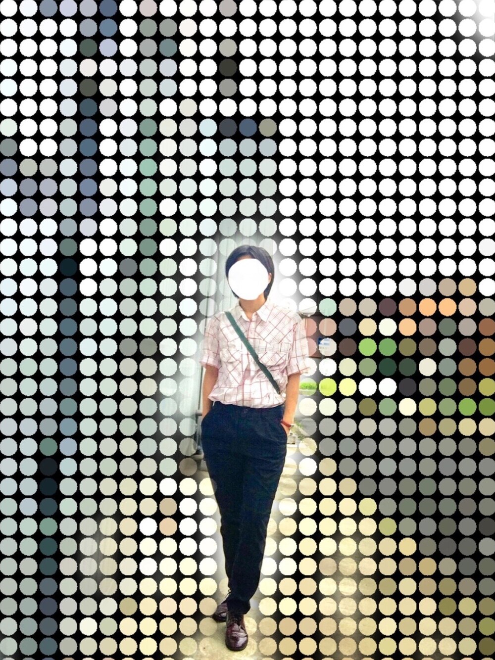 その他のトップス、その他のパンツ、その他のシューズを着用したレディースの夏コーディネートの1枚目の写真