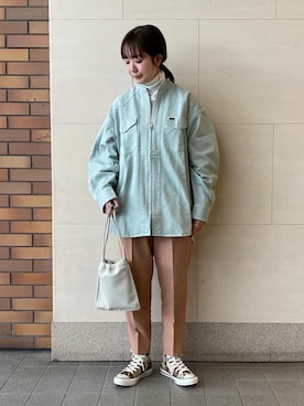 「CONVERSE（コンバース）の＜CONVERSE（コンバース）＞ALL STAR US CAMO HI/スニーカー ◆（スニーカー）」を使った、木下　遥さん（レディース・160cm）の冬コーディネート