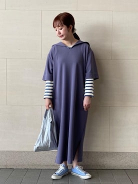「アイテム（シュシュ、ホワイト系）」を使った、木下　遥さん（レディース・160cm）の春コーディネート