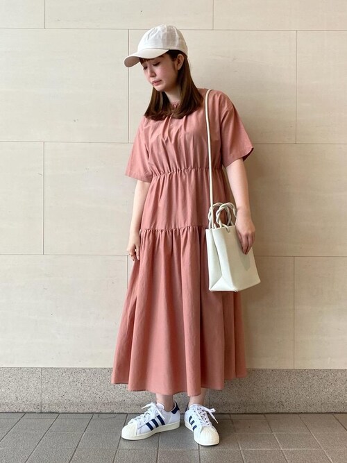 ビューティ ユース ユナイテッドアローズ 長崎店木下 遥さんのスニーカーを使ったコーディネート Zozotown