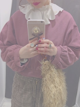 岑小咪さんのコーディネート