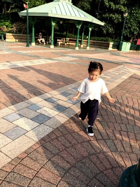 「RAGMART（ラグマート）のアイテム（パンツ）」を使った、パトリシアさん（キッズ・80cm）の夏コーディネート