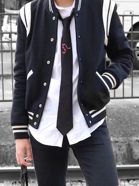 「SAINT LAURENT PARIS（サンローランパリ）のアイテム（スタジャン）」を使った、TOMOさん（メンズ・176cm）の春コーディネート