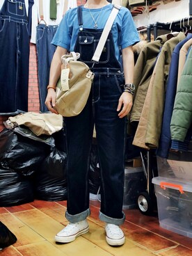 「アイテム（その他シューズ、ホワイト系）」を使った、日翟さん（メンズ・172cm）の秋コーディネート