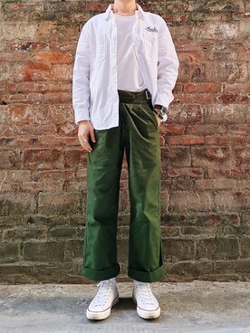 「アイテム（その他シューズ、ホワイト系）」を使った、日翟さん（メンズ・172cm）の秋コーディネート