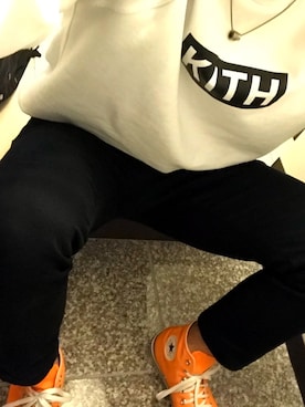 「kith」｜「アイテム（スウェット）」を使った、KNTさん（メンズ・173cm）の春コーディネート