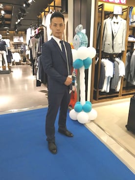 「G2000 （ジートゥサウザンド）のアイテム（パンツ）」を使った、彭辉さん（メンズ・176cm）の冬コーディネート