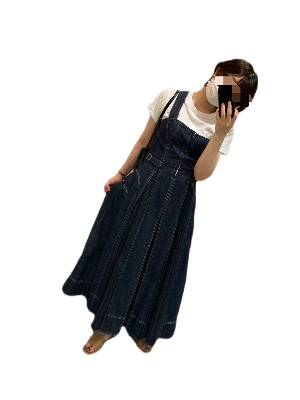 「CLANE、ワンピース、エシカルファッション、ショートヘア、夏コーデ、カジュアル、ユニクロ、casafline」｜「CASA FLINEのフロントホックデニムロングワンピース（ジャンパースカート、ブルー系）」を使った、あやぬんさん（レディース・160cm）の夏コーディネートの1枚目の写真