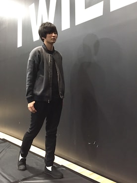 「STUDIOUS（ステュディオス）のアイテム（スリッポン）」を使った、渡部太一さん（メンズ・174cm）の秋コーディネート