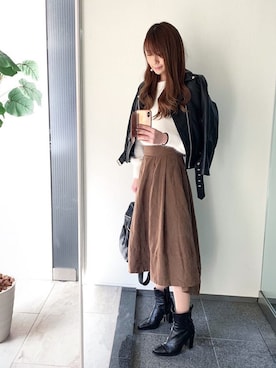 「アシンメトリー」｜「アイテム（ライダースジャケット）」を使った、chika Uさん（レディース・164cm）の春コーディネート