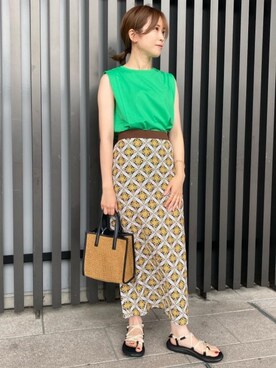 「LAURA DI MAGGIO（ローラディマッジオ）のアイテム」を使った、momo Kamataさん（レディース・157cm）の夏コーディネート