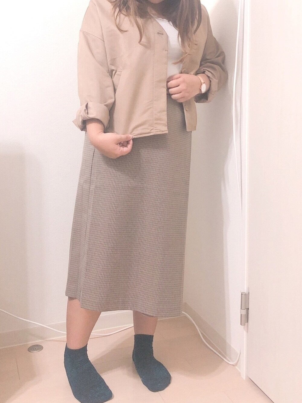 「チェックスカート、UNIQLO、チャオパニックティピー(CIAOPANIC TYPY)、ぽっちゃり、秋のブラウンスタイル」｜「UNIQLOのチェックナロースカート（ハイウエスト・丈短め64～67cm）（スカート、ブラウン系）」を使った、🐣さん（レディース・155cm）の秋コーディネートの1枚目の写真