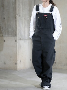 「Dickies（ディッキーズ）のアイテム（オールインワン・サロペット）」を使った、enamin　相互フォローさん（レディース・155cm）の冬コーディネート