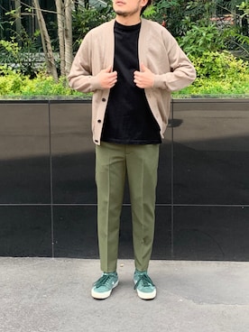 「アイテム（スラックス）」を使った、塚原 寿雄さん（メンズ・181cm・30代）の春コーディネート