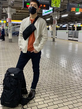 「THE NORTH FACE（ザノースフェイス）のアイテム（バッグ、ブラック系）」を使った、Wu さん（メンズ・180cm）の秋コーディネート