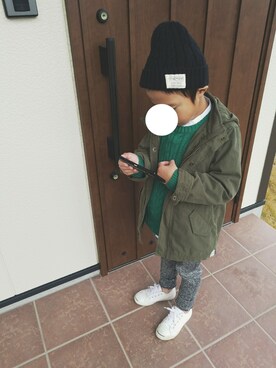 「ジャックパーセル」｜「アイテム（モッズコート）」を使った、yiさん（キッズ・120cm）の秋コーディネート
