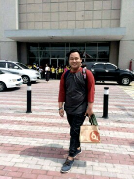 「Mossimo（モッシモ）のアイテム（トップス）」を使った、RAVEN MINAさん（メンズ・170cm）の冬コーディネート