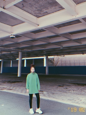 IvvvvvyLeeさんのコーディネート